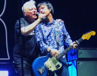Bernard Sumner join Johnny Marr on stage